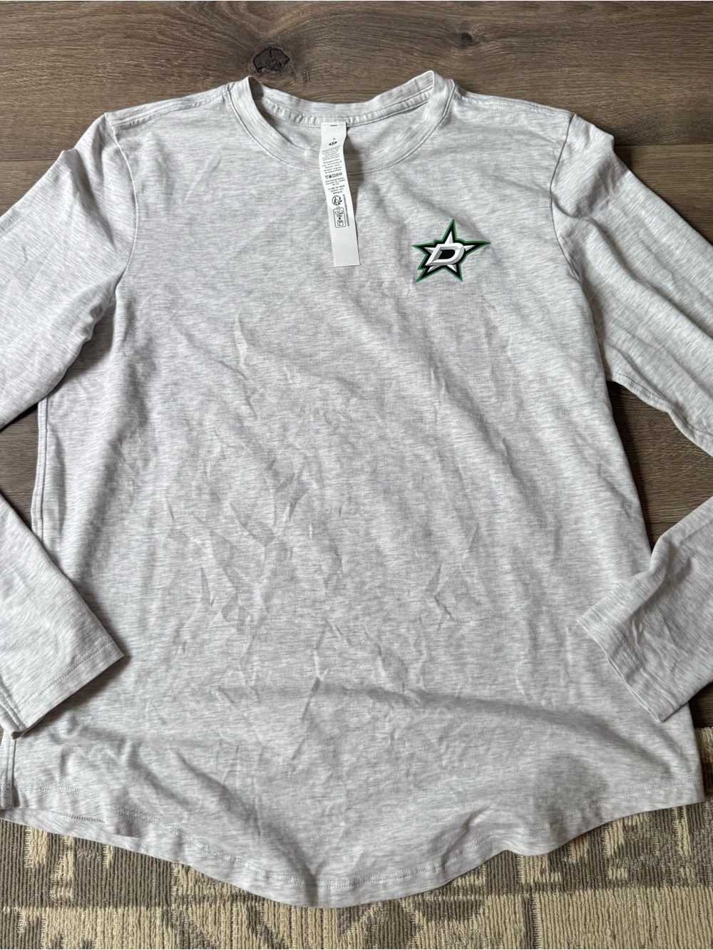Lululemon Gray Long-Sleeve Crewneck Shirt NHL Dallas Stars